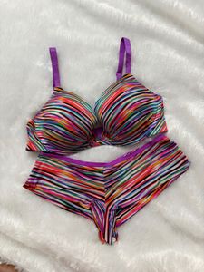 Victoria's Secret set