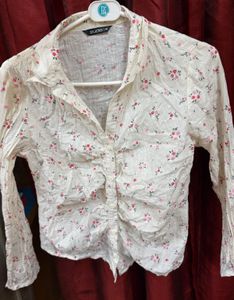 Chic White Floral Ruched Button-Up Top
