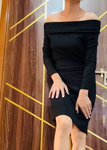 🖤Off-Shoulder Black Bodycon Dress 🖤✨
