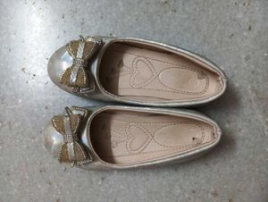 Girl Footwear