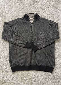 Textured Pullover Sweater