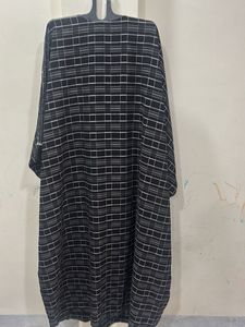 Stylish Black abaya with Grid Pattern