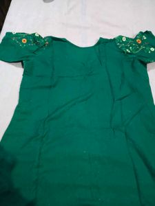 Beautiful Green Floral Kurta Set