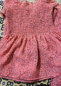 Cute Floral Smocked Puff Sleeve Top❤️