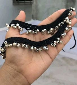 Elegant Black Crochet Anklet with Silver Beads