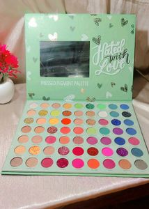 Pressed Pigment Eyeshadow Palette