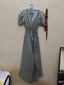 Maxi DRESS WITH ADJUSTABLE SIDE SLIT