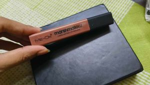 ME-ON Marshmallow Lipstick - Nude Nuance 13