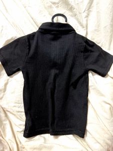 Ribbed Collared Crop Top
