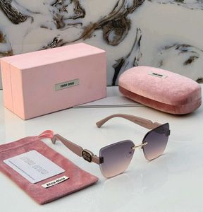 Miu  Gradient Lens Sunglasse