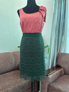 Elegant Emerald Green Lace Pencil Skirt