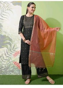 vishudh Black Printed Kurta Set