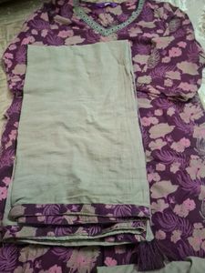 libas kruta trouser duppta set