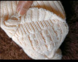 Cozy Cream Knit Beanie with Pom