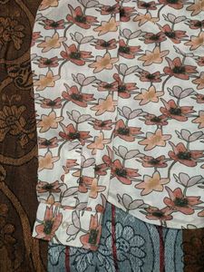 Chic Floral Print Button-Up Shirt