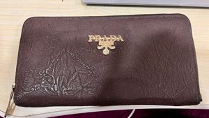 PRADA Brown Wallet (first copy)