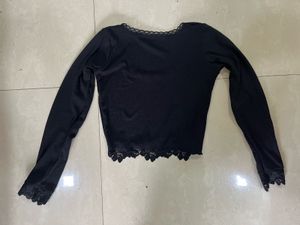 Black Lace Trim Long Sleeve Ribbed Top
