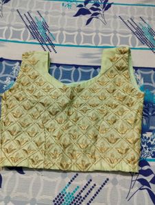 Fully Stiched Gown