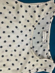 Chic Polka Dot Sleeveless Top