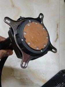 Computer corsair cpu Liquid Cooler IN OK CONDITION