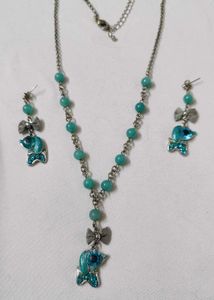 Pendant Necklace & Earring Set