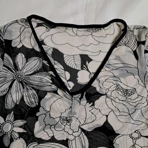 Y2k Vintage 2000s Floral Sheer V-Neck Top