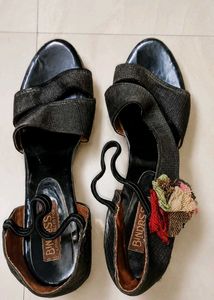 Unique Black Wedge Heels
