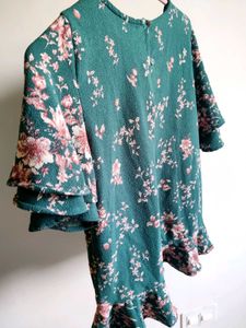 Chemistry Floral Top