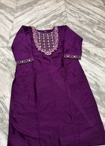 Beautiful Purple Embroidered Kurta