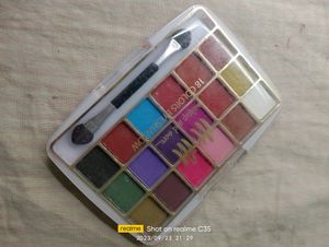 Eyeshadow