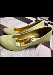 Golden Pencil Heel