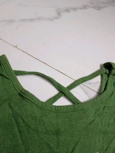 Green Graphic Crop Top