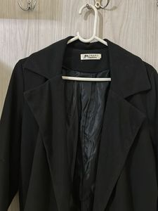 Chic Black Longline Blazer