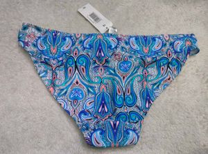 Vibrant Paisley Bikini Bottom 🖤