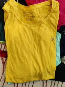 Graphic Print T-Shirts Size L REGULAR