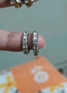 Savana Sparkling Hoop Earrings