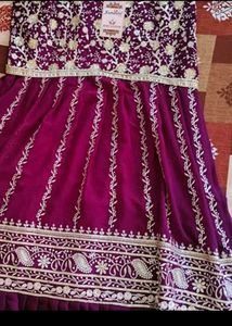 Elegant Purple Embroidered Kurta Set