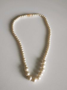 Classic Pearl Necklace