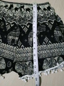 Printed Pom-Pom Short
