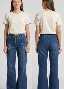 Flared Denim Jeans with white tie-dye Tshirt