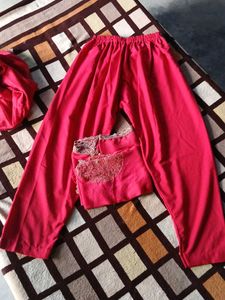 women red kurta set