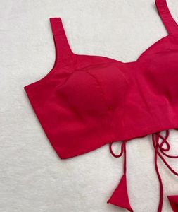 backless  string blouse (padded)