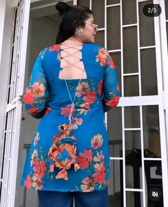 printed kurti with lining and lots of tussele