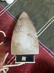 USHA Lexus Electric Iron