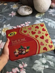 KD Fruit & Nut Chocolate Tin
