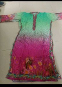 Beautiful Ombre Kurta with Floral Print