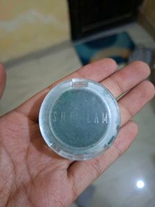 Shimmering Green Eyeshadow