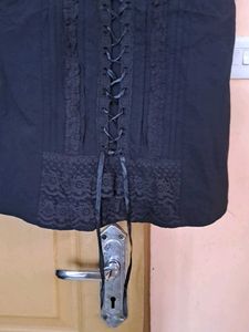 Gothic Lace-Up jet Black Top