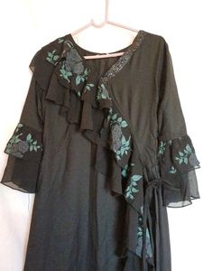 Elegant Floral Ruffle Dress