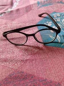 Black Frame Glasses ( goggles for men and women)
